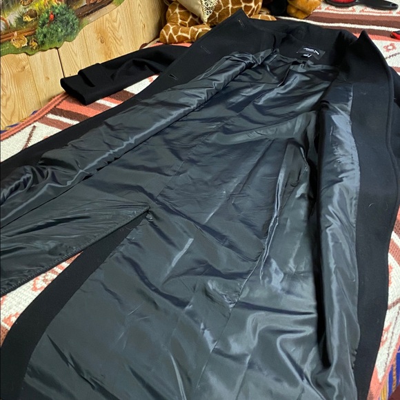 London Fog Elegant Black Coat - Picture 6 of 10